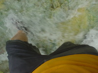 ����ւ͐�̒���i�ށB